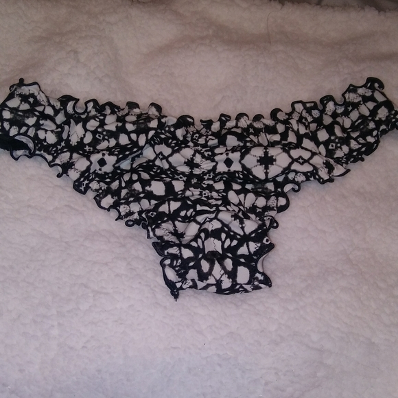 Swim bottoms - Picture 2 of 2